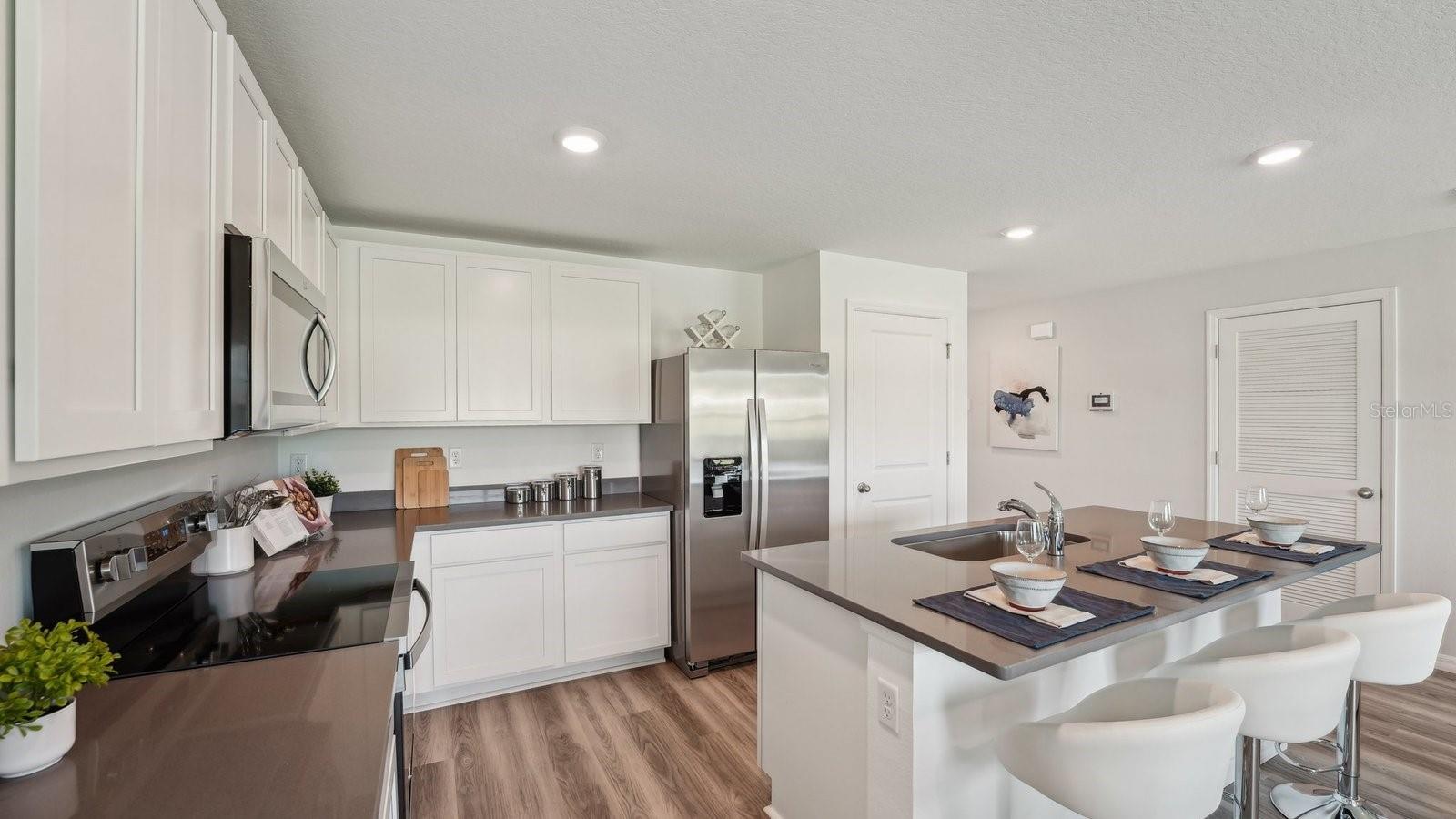 MCGINLEY LANDING - Residential