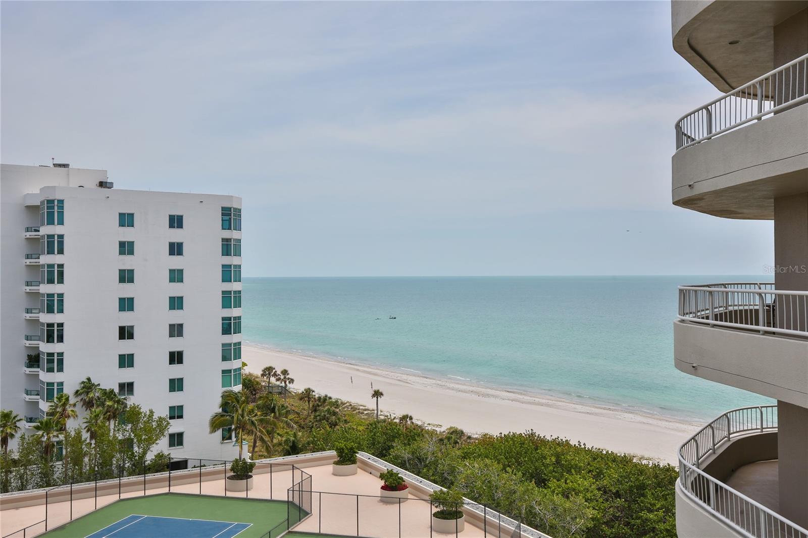 BEACHES OF LONGBOAT KEY PH-1 - Residential Lease