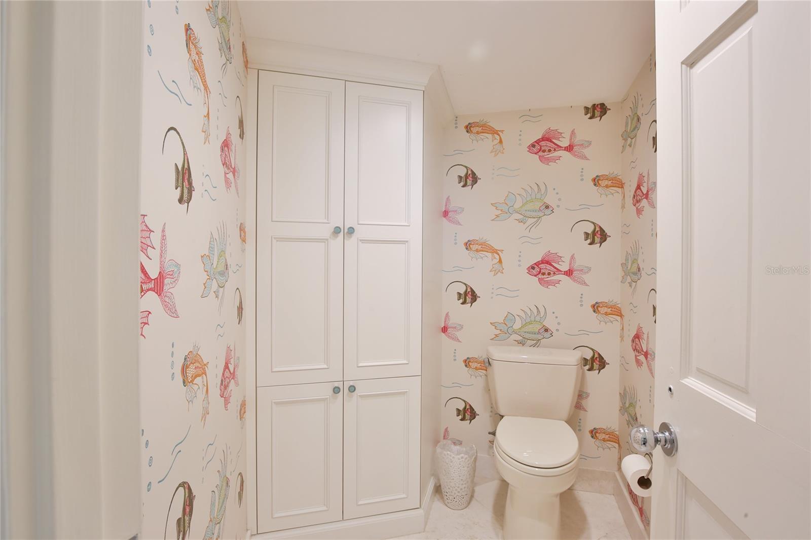 BEACHES OF LONGBOAT KEY PH-1 - Residential Lease