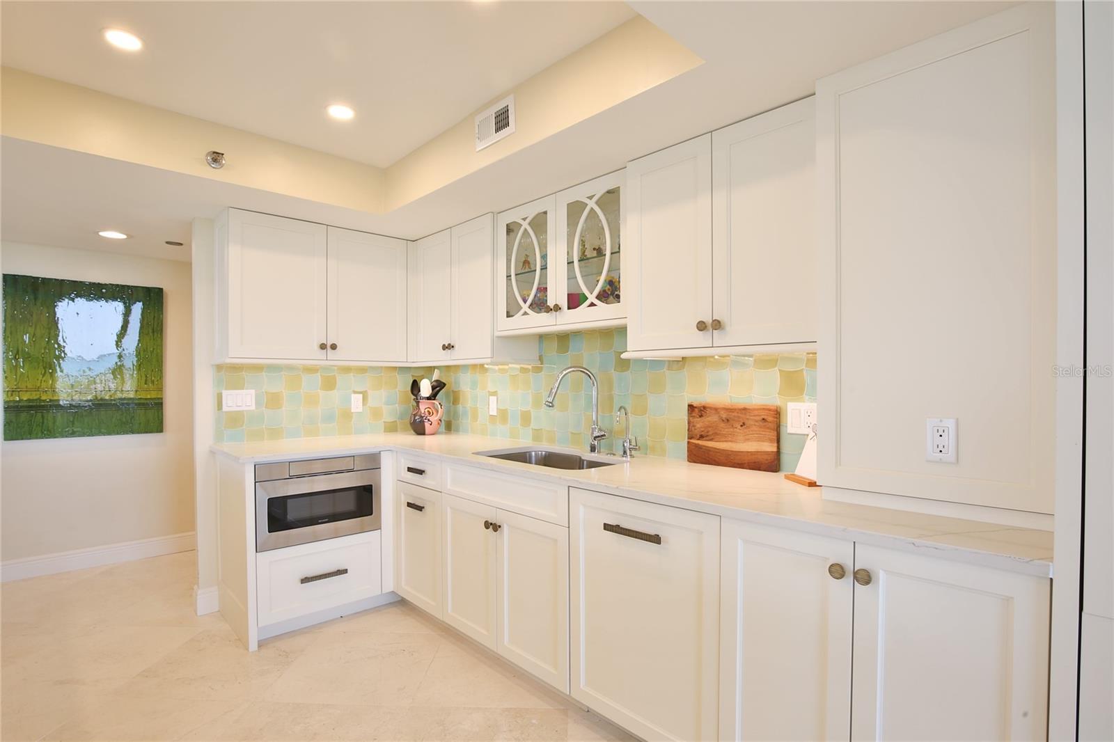 BEACHES OF LONGBOAT KEY PH-1 - Residential Lease