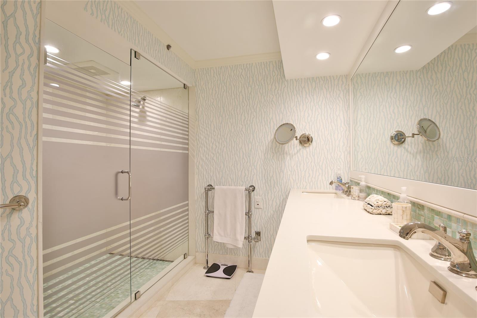 BEACHES OF LONGBOAT KEY PH-1 - Residential Lease