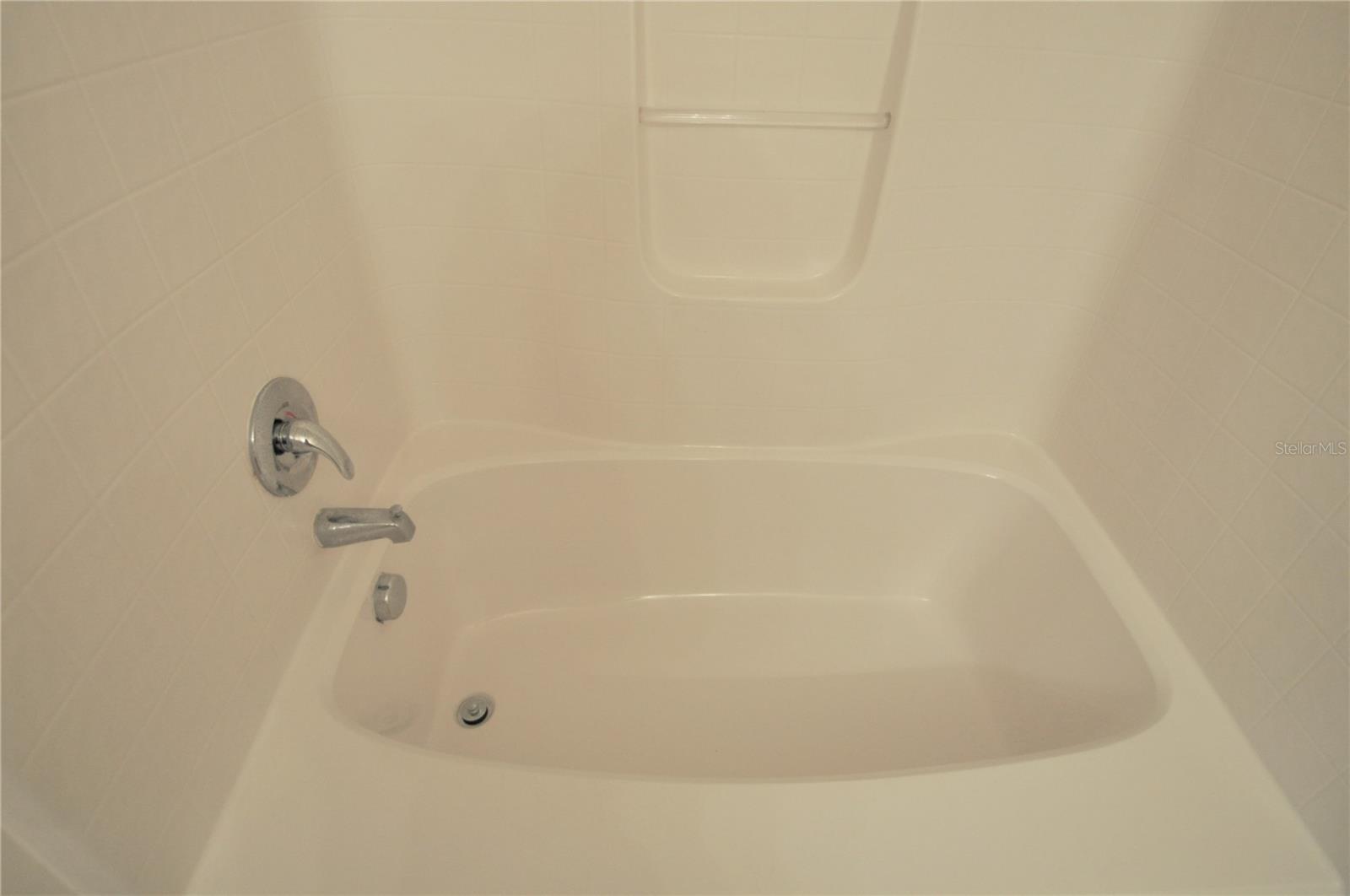 DELTONA LAKES UNIT 36 - Residential Lease