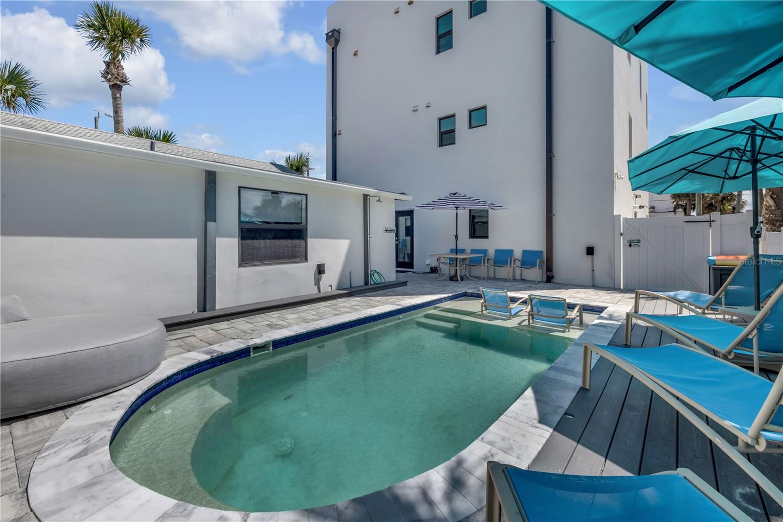 COOPER - Residential