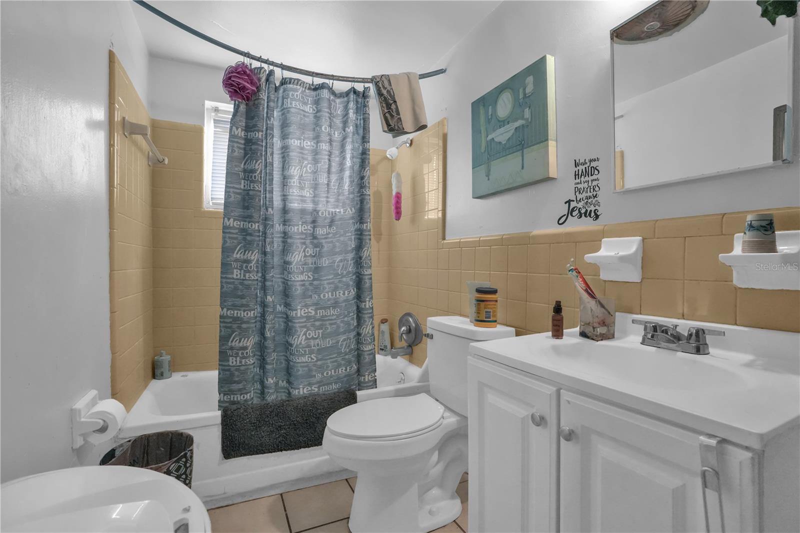 PECAN PLACE - Residential