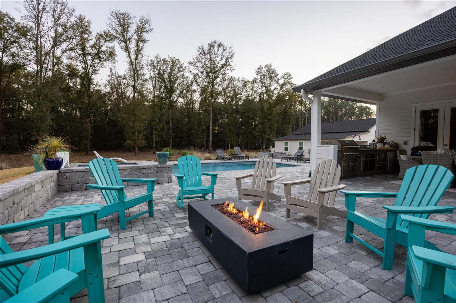 FOXRIDGE - Residential