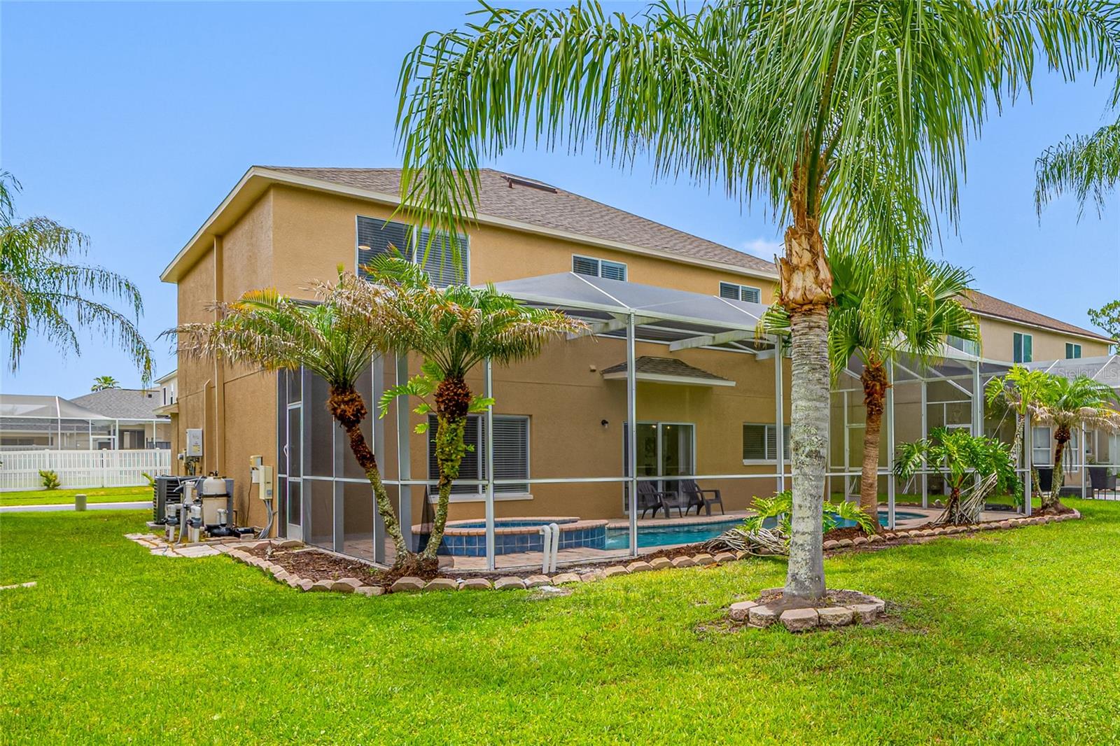 GRAND OAKS PH 2 UNS 6 & 8 - Residential