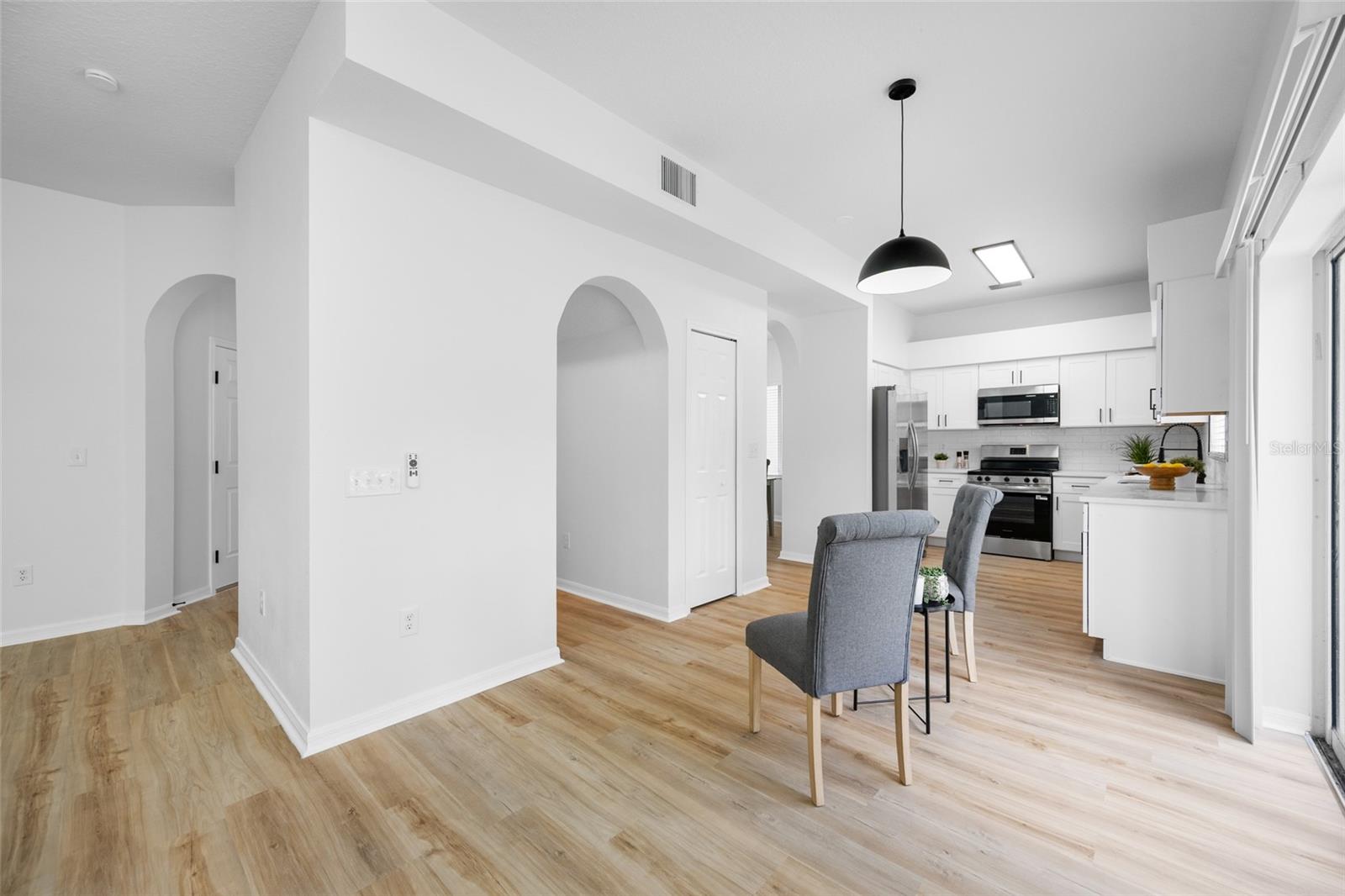 GRAND OAKS PH 2 UNS 6 & 8 - Residential