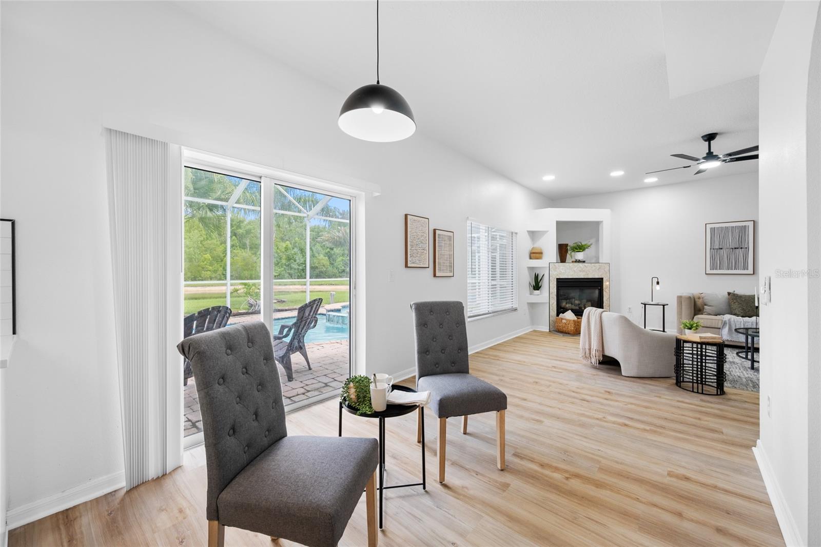 GRAND OAKS PH 2 UNS 6 & 8 - Residential