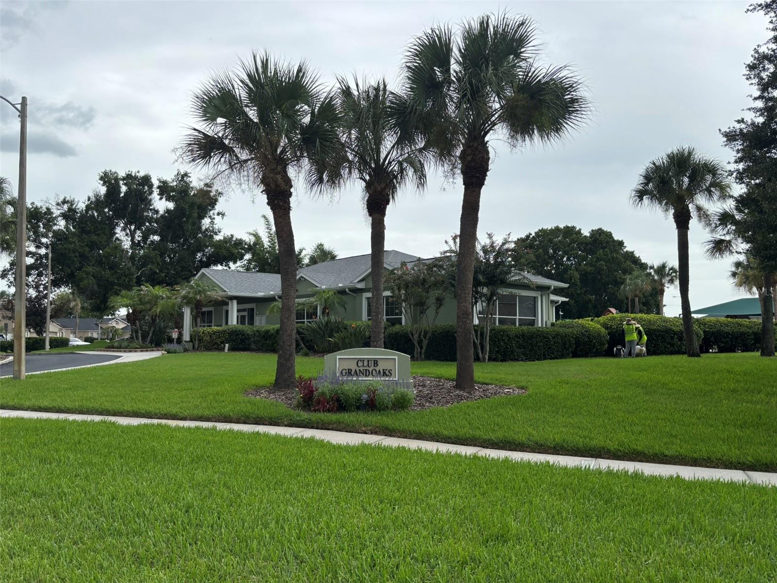 GRAND OAKS PH 2 UNS 6 & 8 - Residential