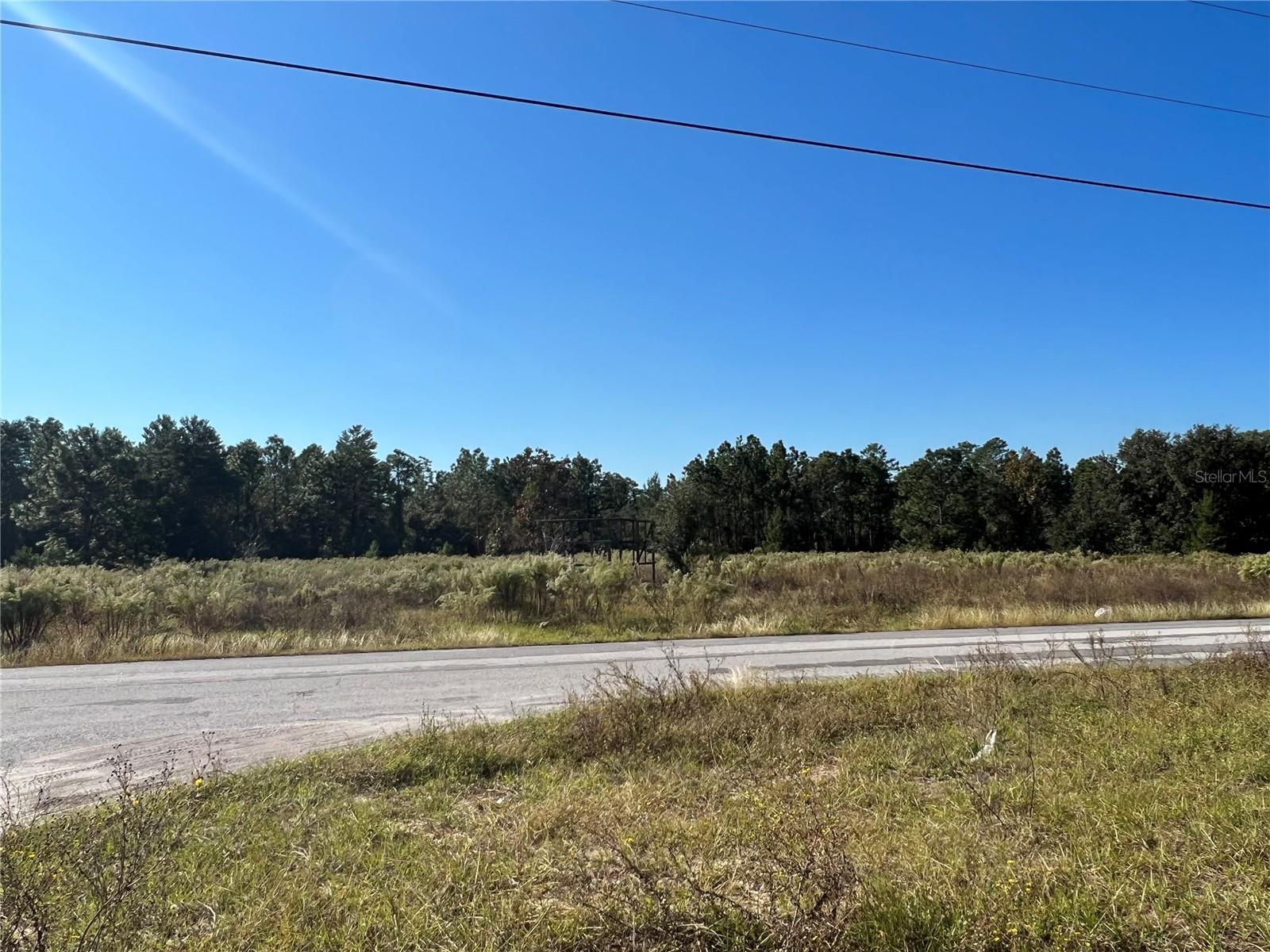OAK HILLS PLAZA - Land