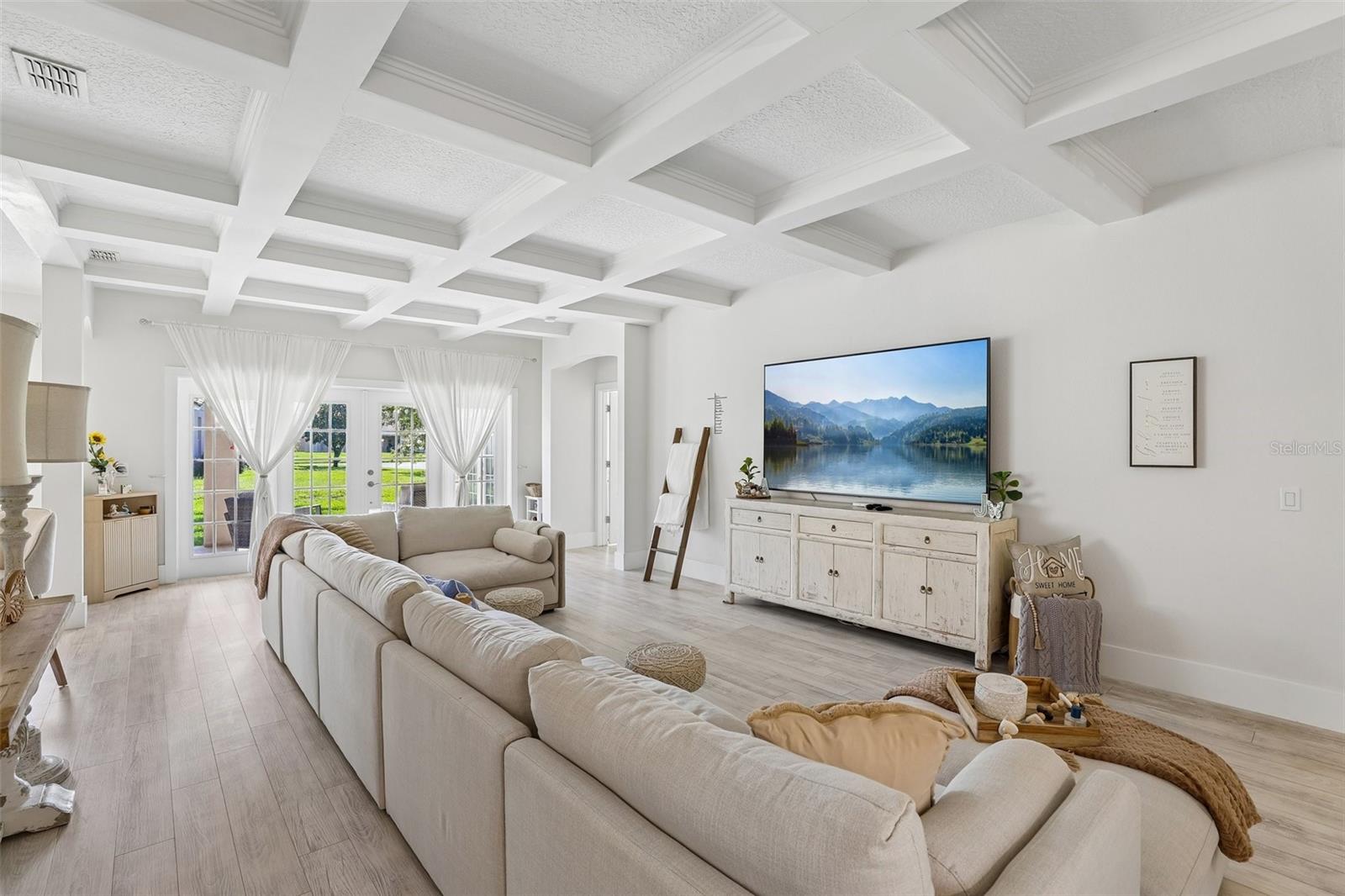 BELLALAGO PH 3 - Residential