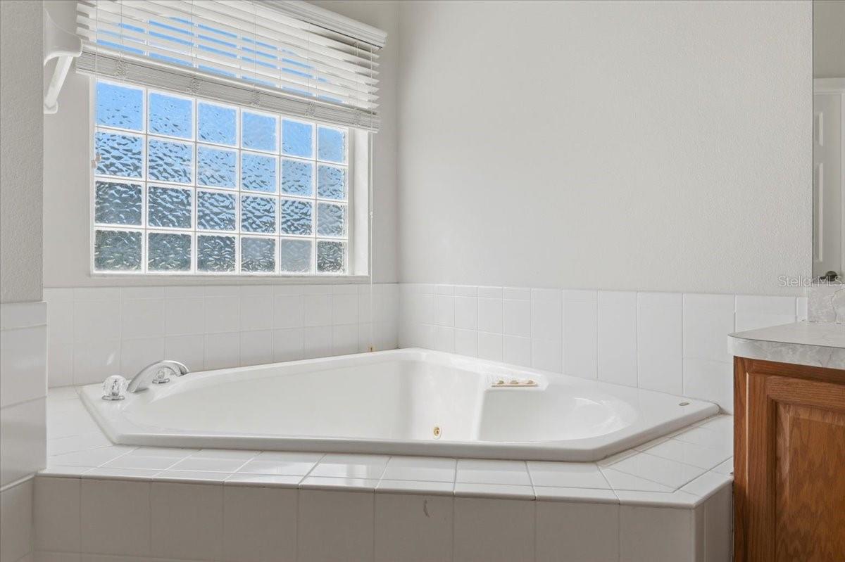 CARILLON LAKES PH 04 - Residential