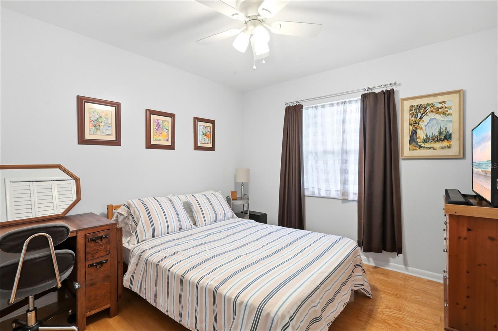 LIVE OAK PARK - Residential