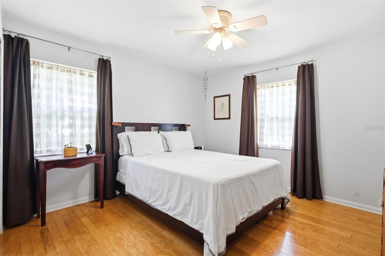 LIVE OAK PARK - Residential
