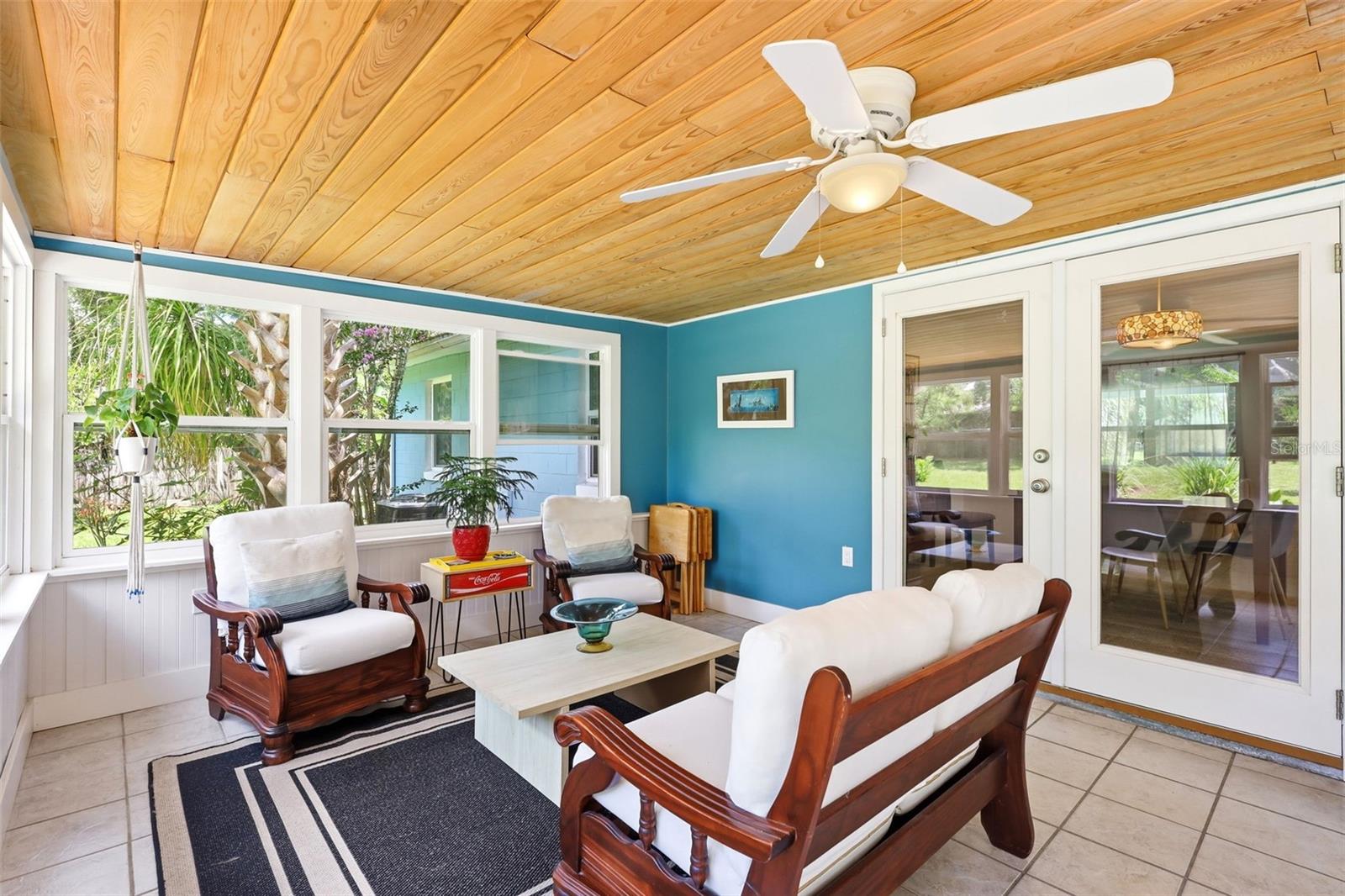 LIVE OAK PARK - Residential