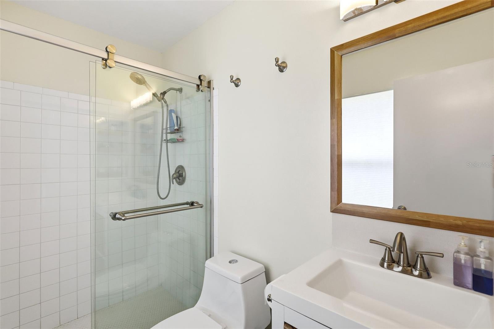 LIVE OAK PARK - Residential
