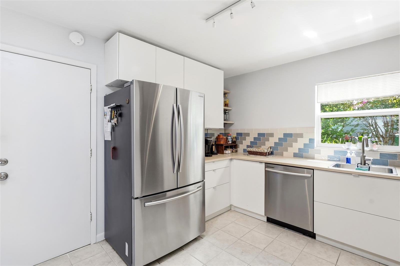 LIVE OAK PARK - Residential