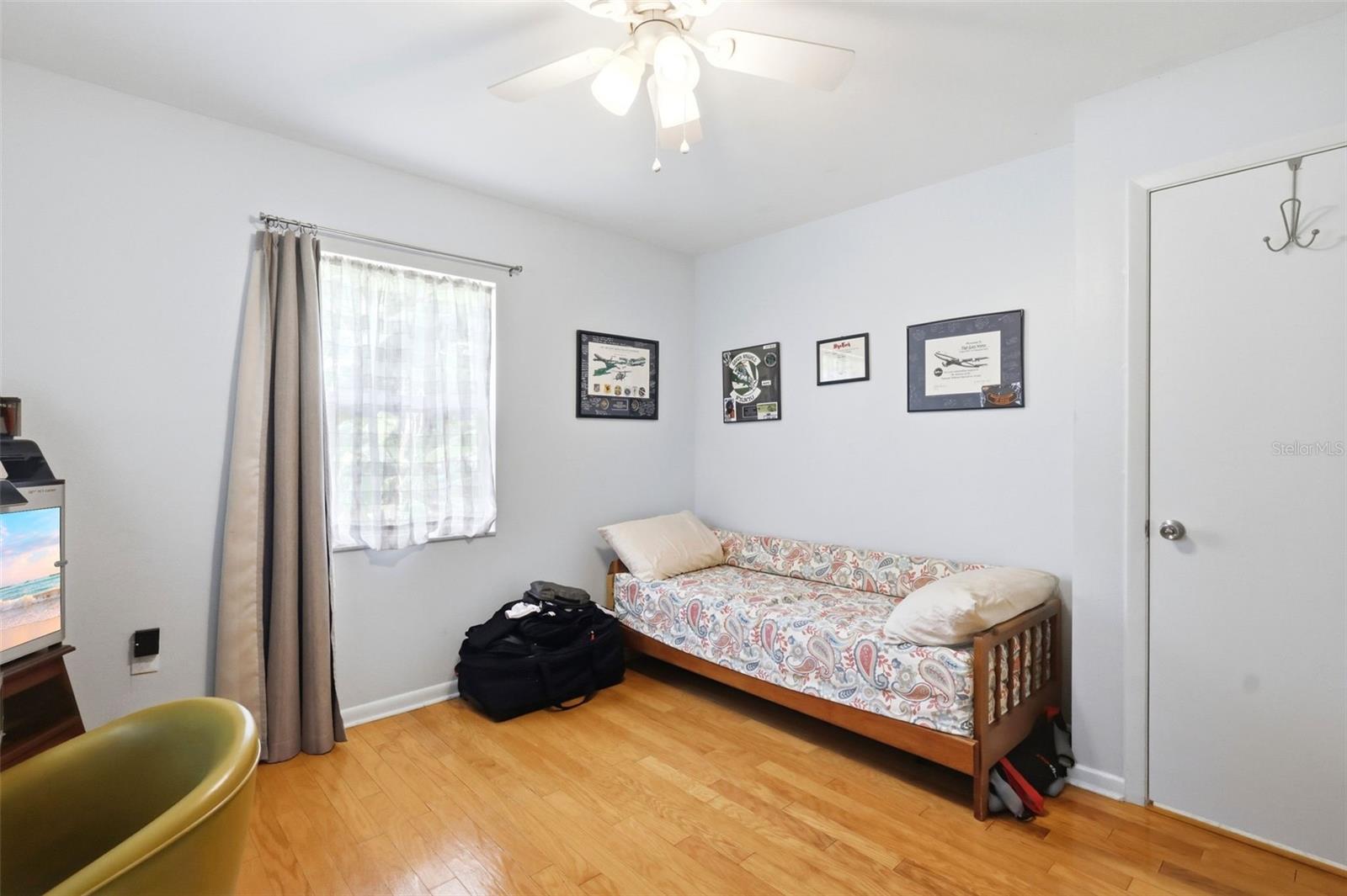 LIVE OAK PARK - Residential