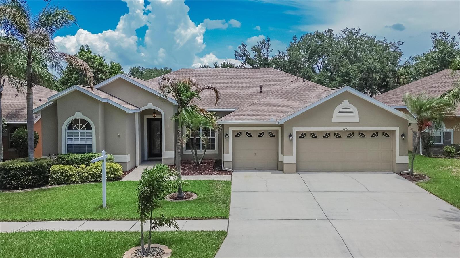 LAKE ST CHARLES UNIT 10 - Residential