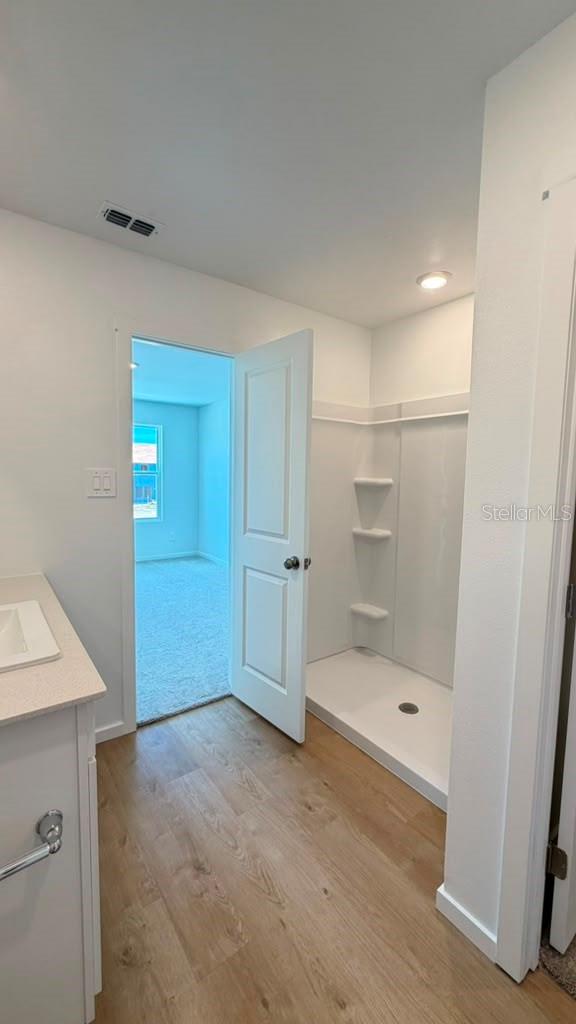 GRANDVIEW TH - Residential Lease