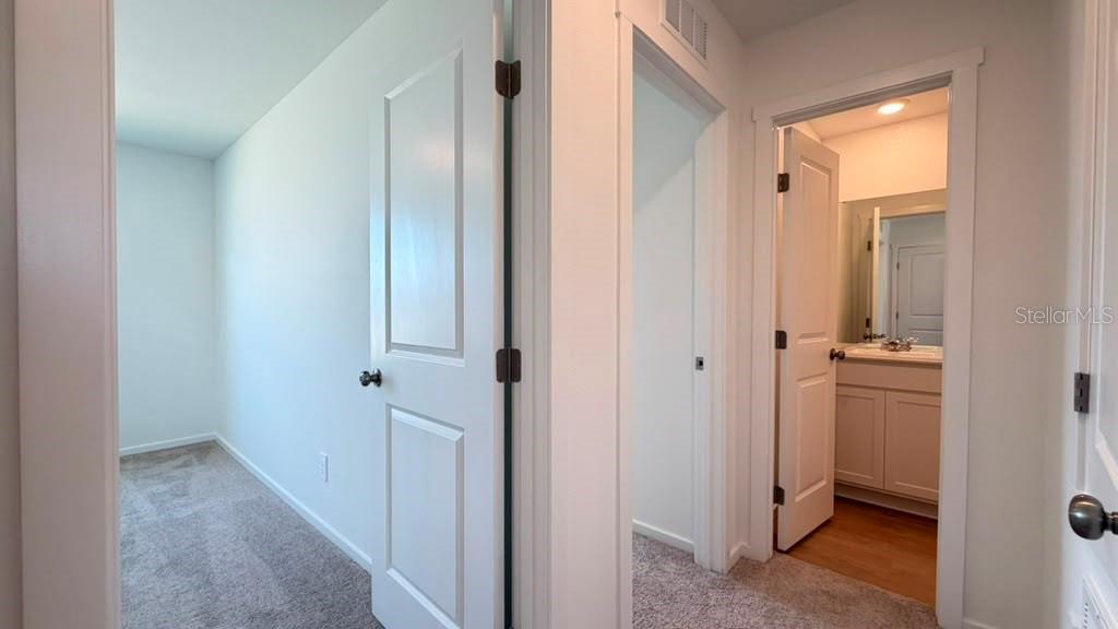 GRANDVIEW TH - Residential Lease
