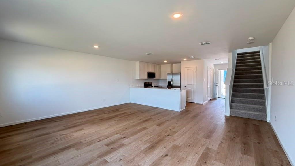 GRANDVIEW TH - Residential Lease