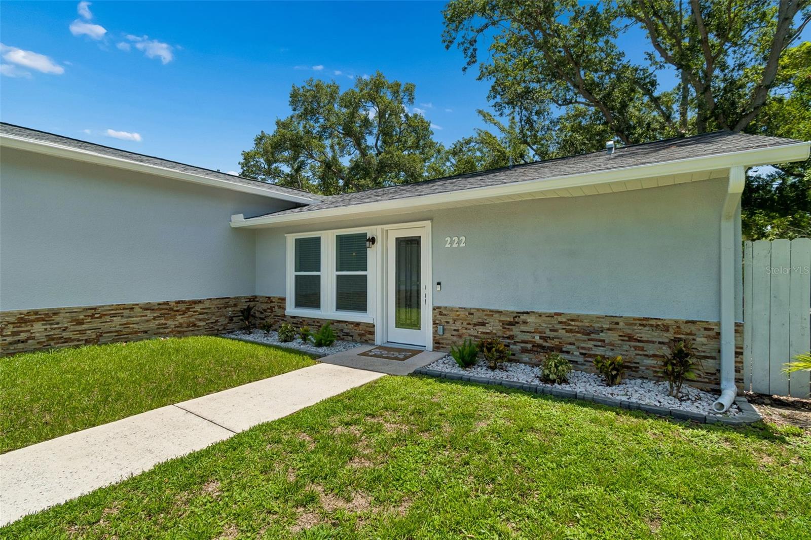 COUNTRY VILLAS - Residential