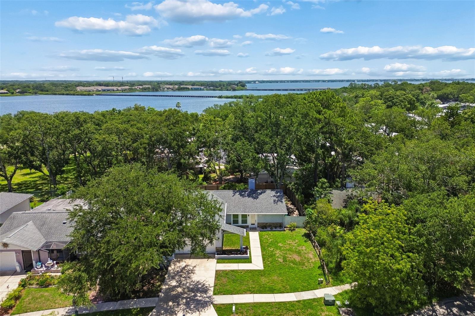COUNTRY VILLAS - Residential