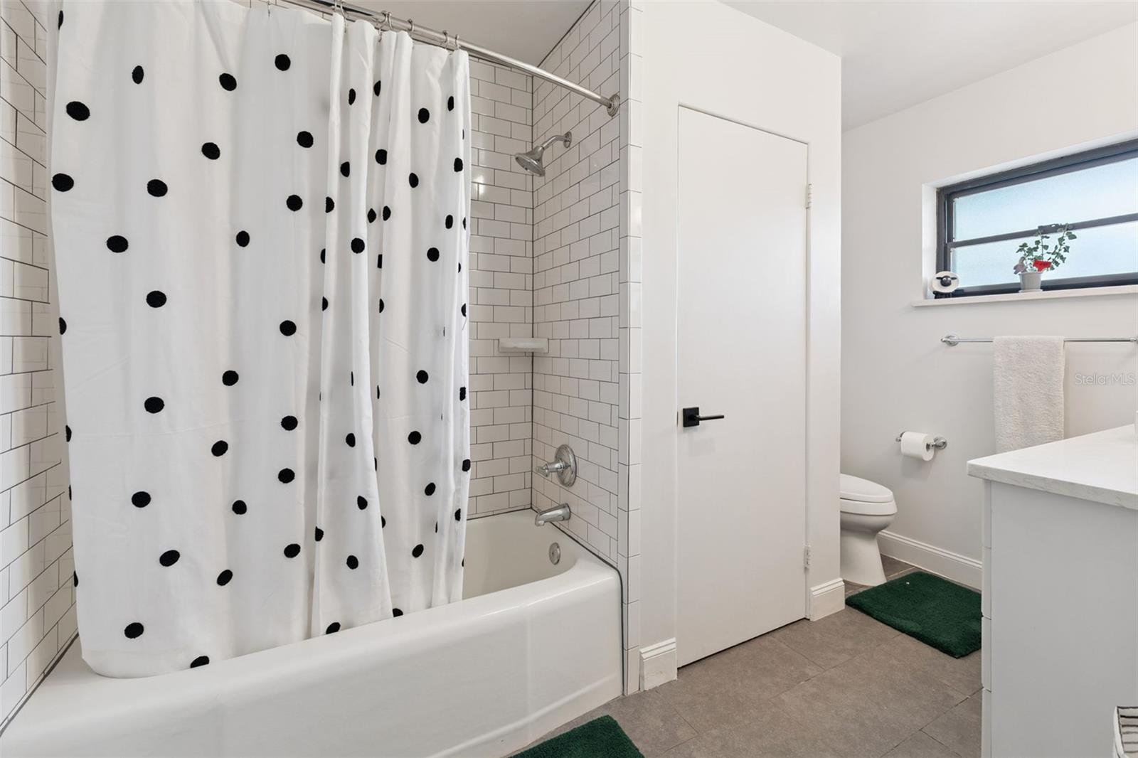 COOPER ESTATES - Residential