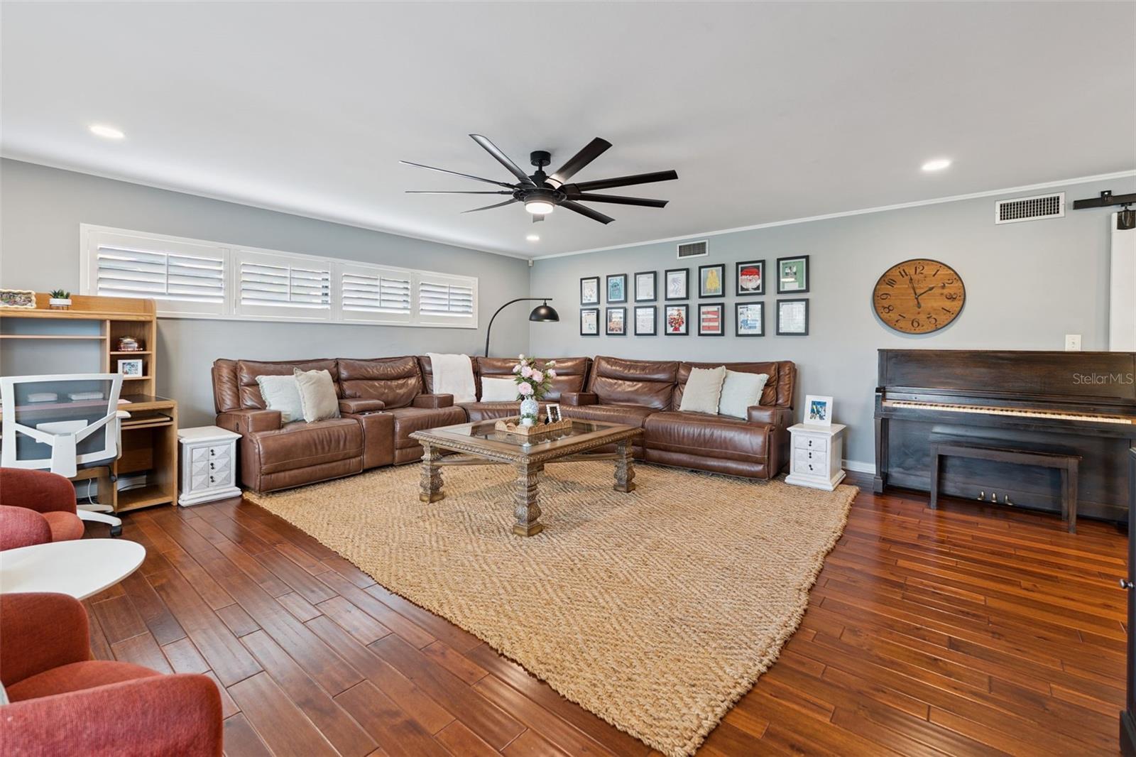 COOPER ESTATES - Residential