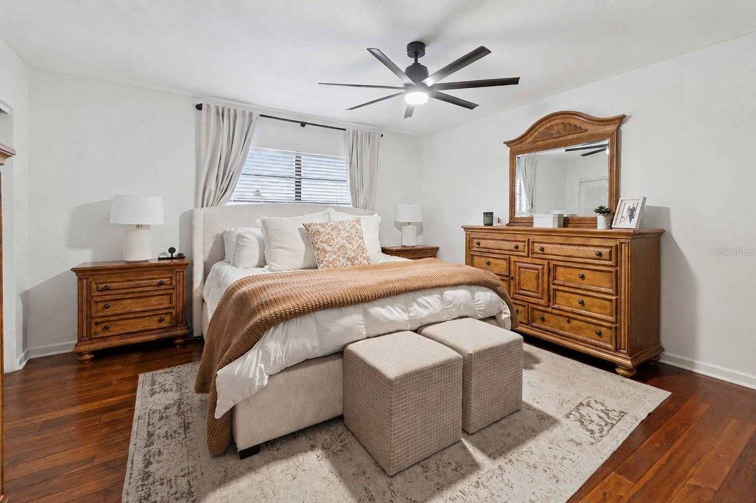 COOPER ESTATES - Residential