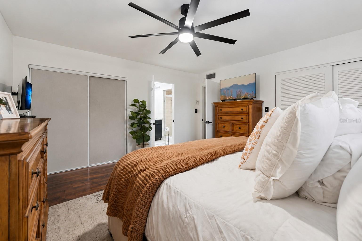 COOPER ESTATES - Residential