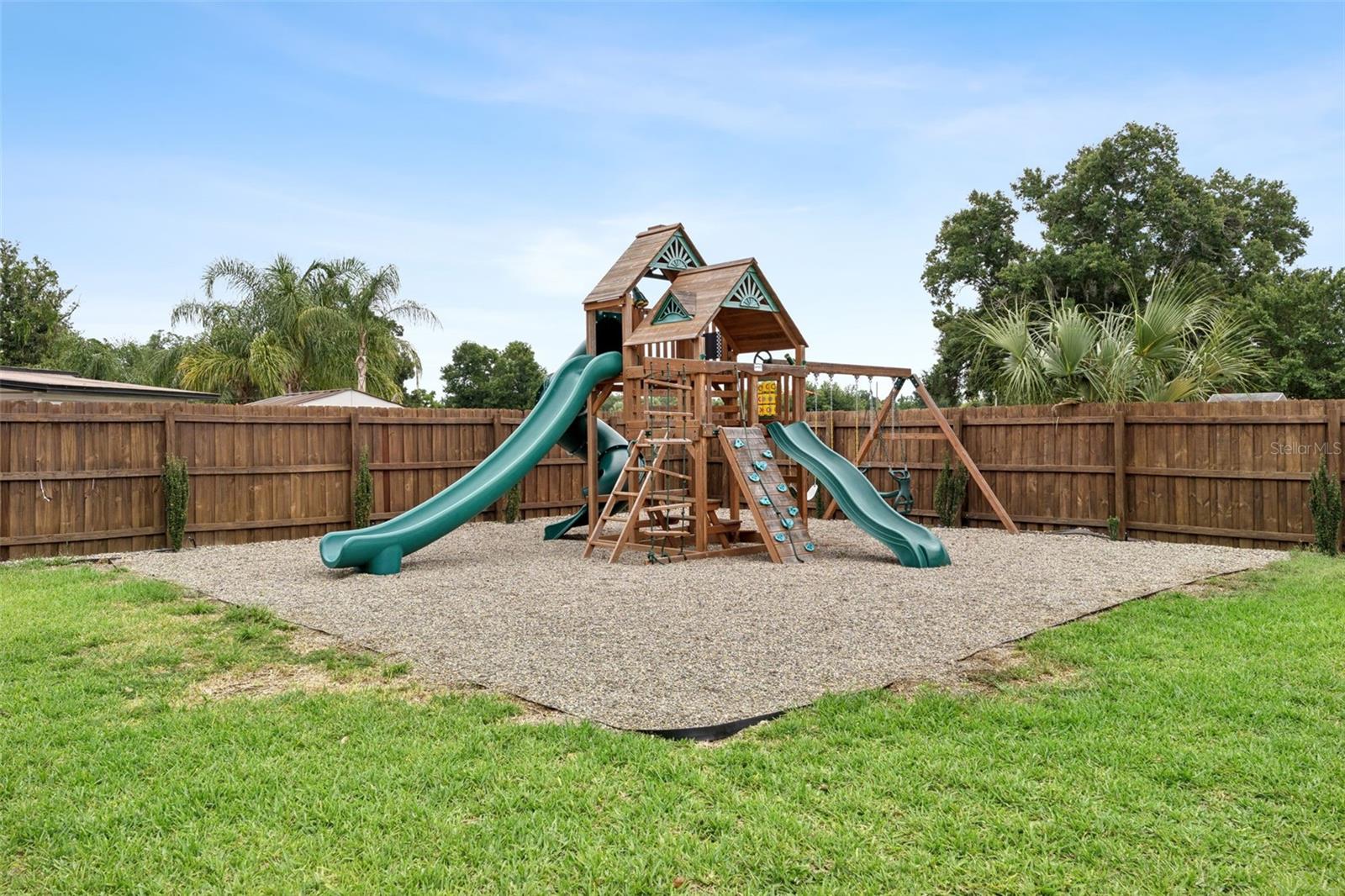 COOPER ESTATES - Residential