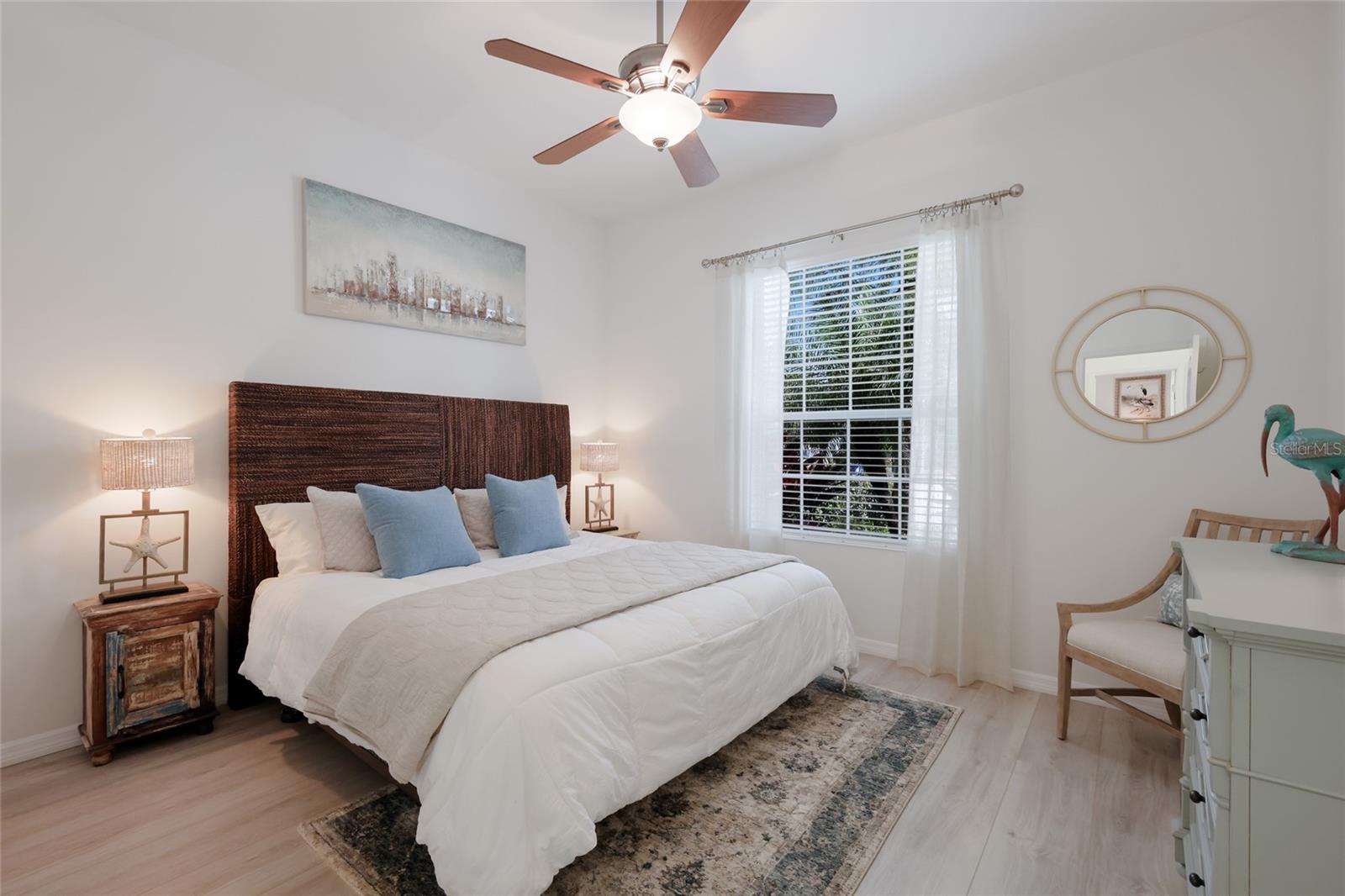 COUNTRY CLUB EAST AT LAKEWD RNCH QQ1 2B - Residential