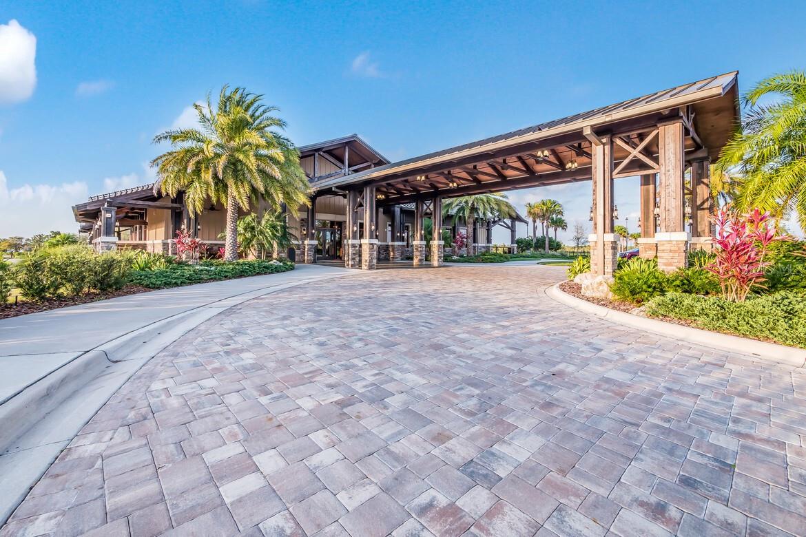 COUNTRY CLUB EAST AT LAKEWD RNCH QQ1 2B - Residential