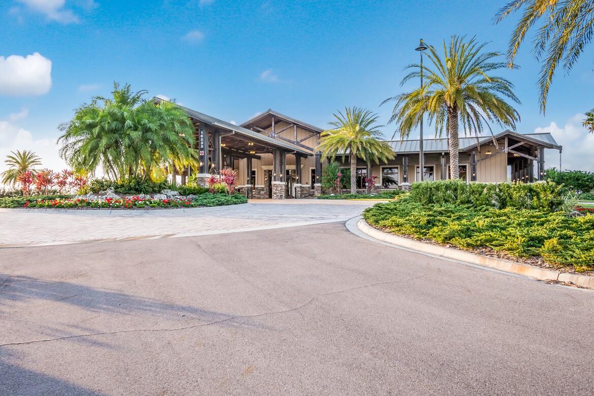 COUNTRY CLUB EAST AT LAKEWD RNCH QQ1 2B - Residential