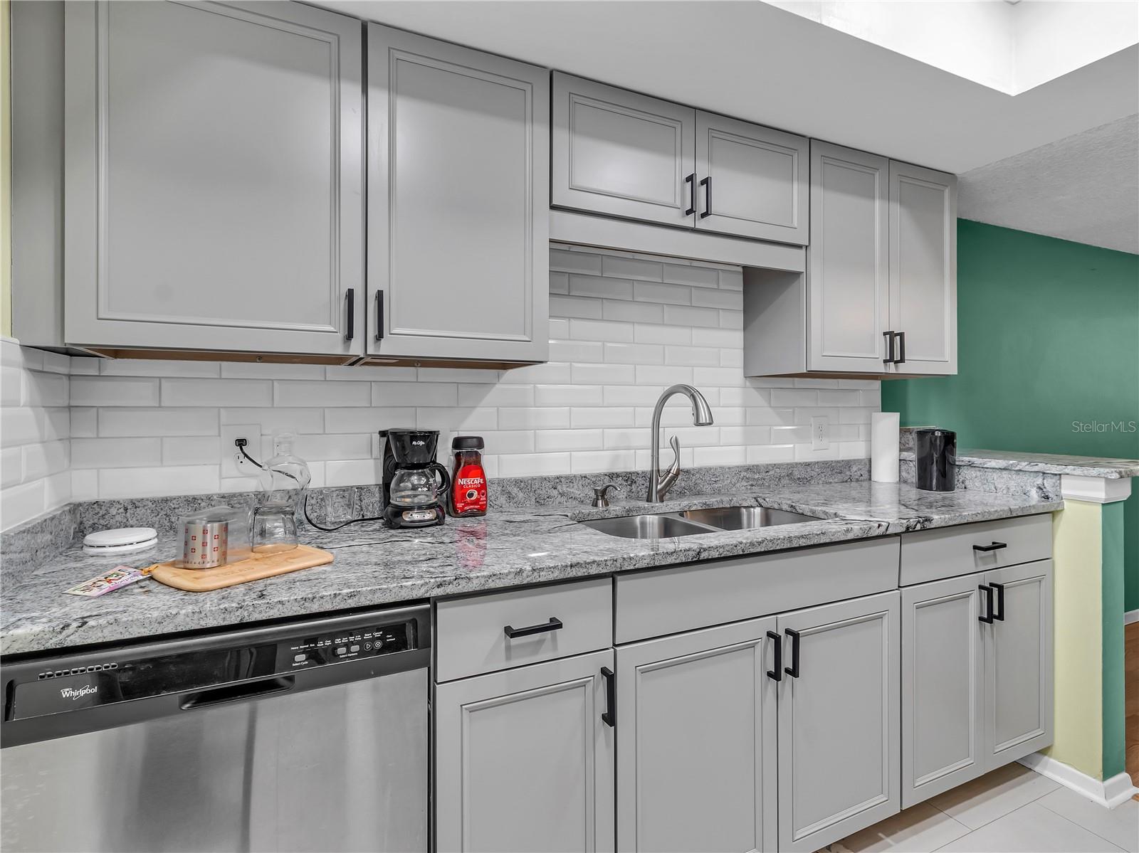 BAVARIAN VILLAGE PH III CON - Residential Lease