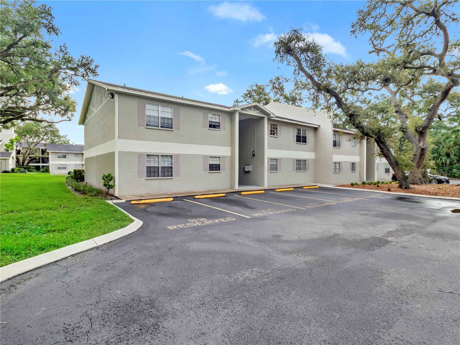 BAVARIAN VILLAGE PH III CON - Residential Lease