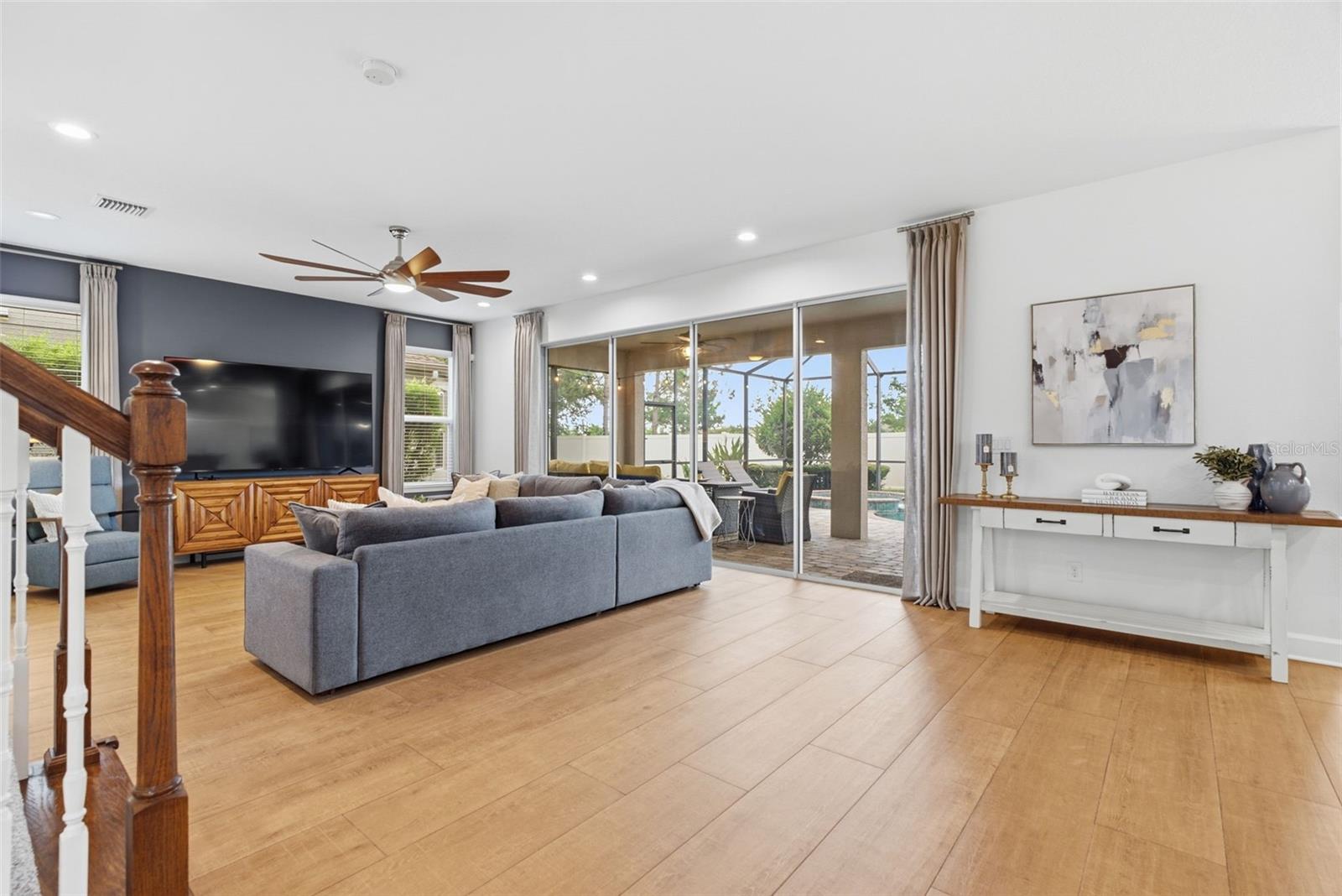 CONNERTON VILLAGE - Residential