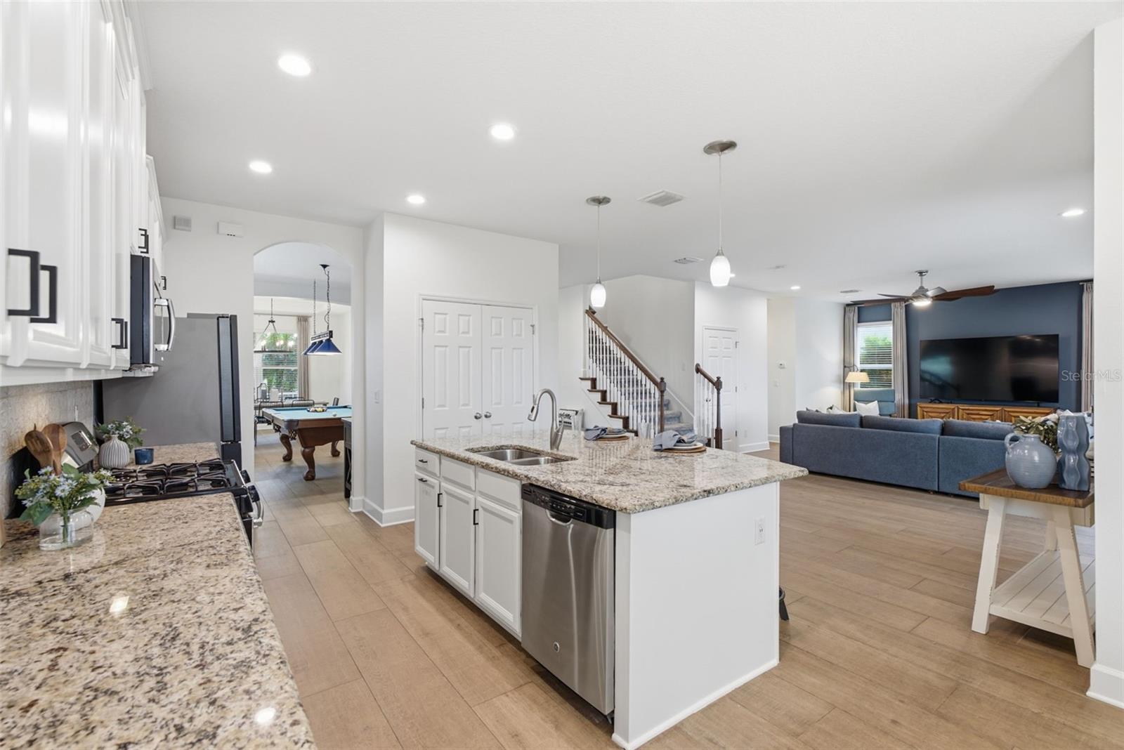 CONNERTON VILLAGE - Residential