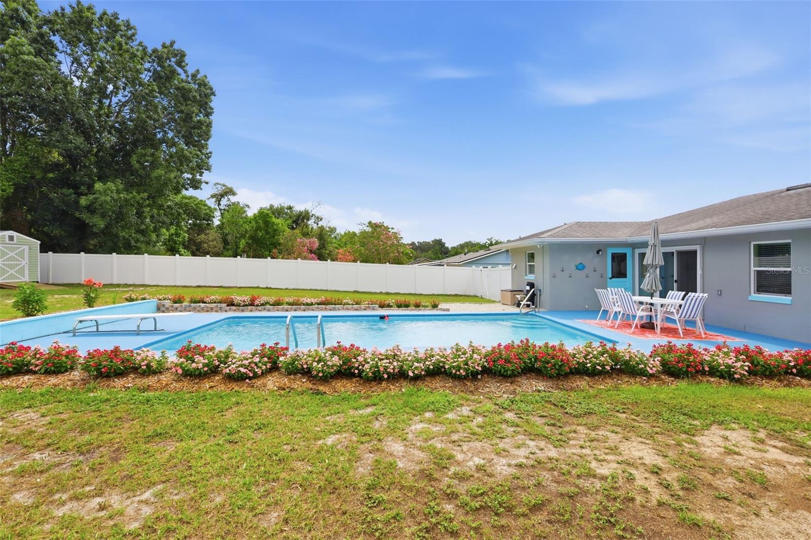 LAKE MARIE ESTATES 03 - Residential