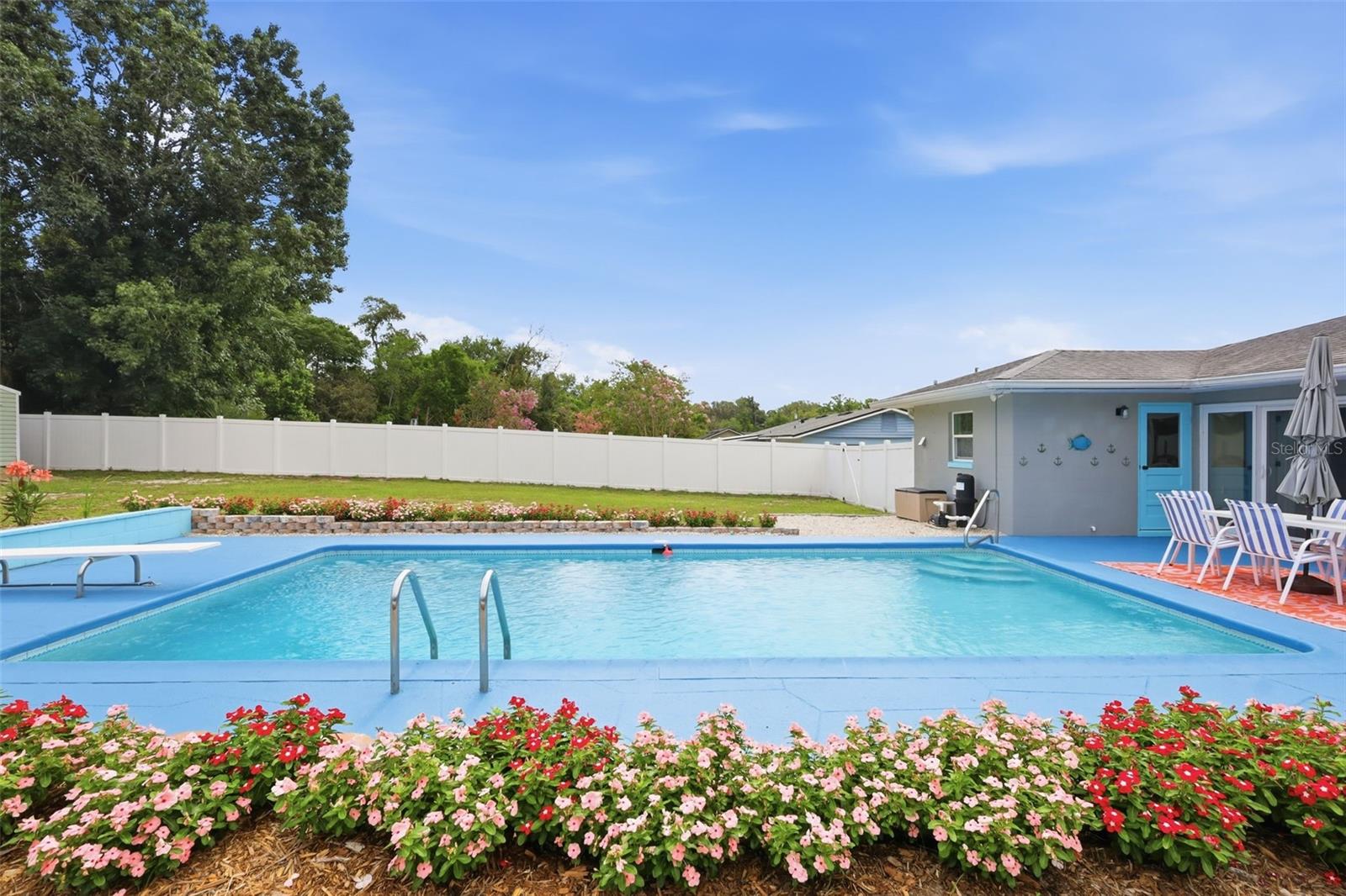 LAKE MARIE ESTATES 03 - Residential