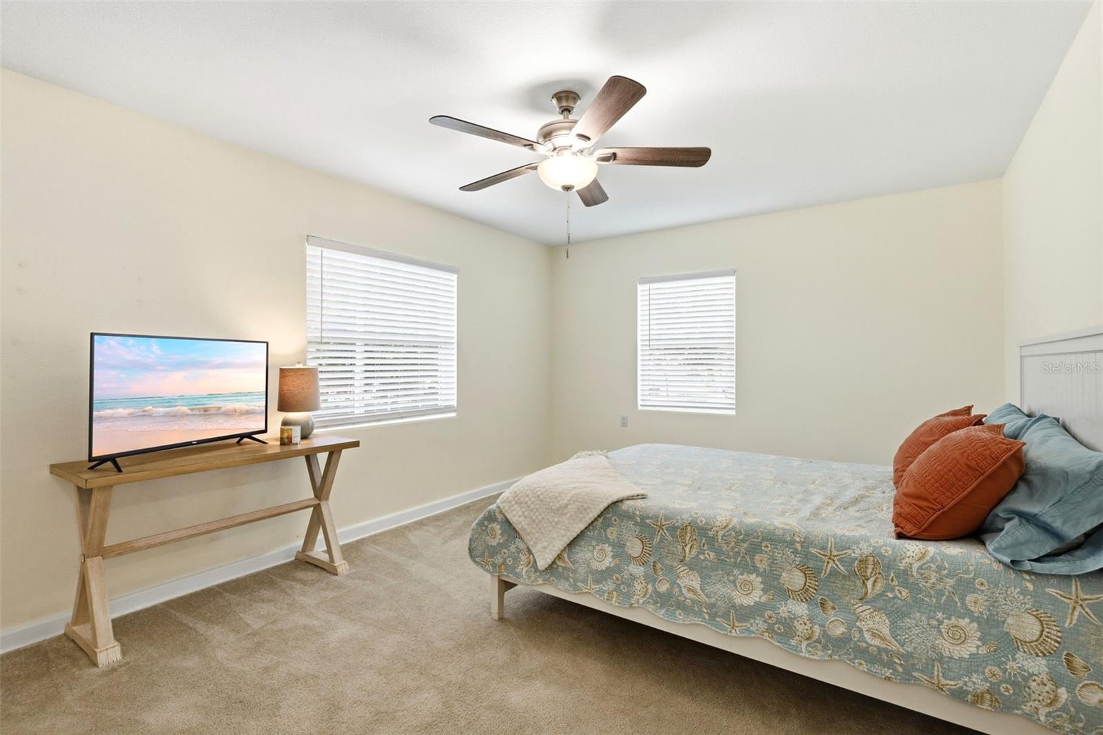 LAKE MARIE ESTATES 03 - Residential