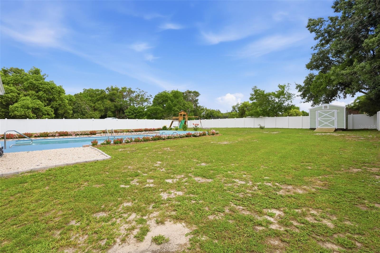 LAKE MARIE ESTATES 03 - Residential