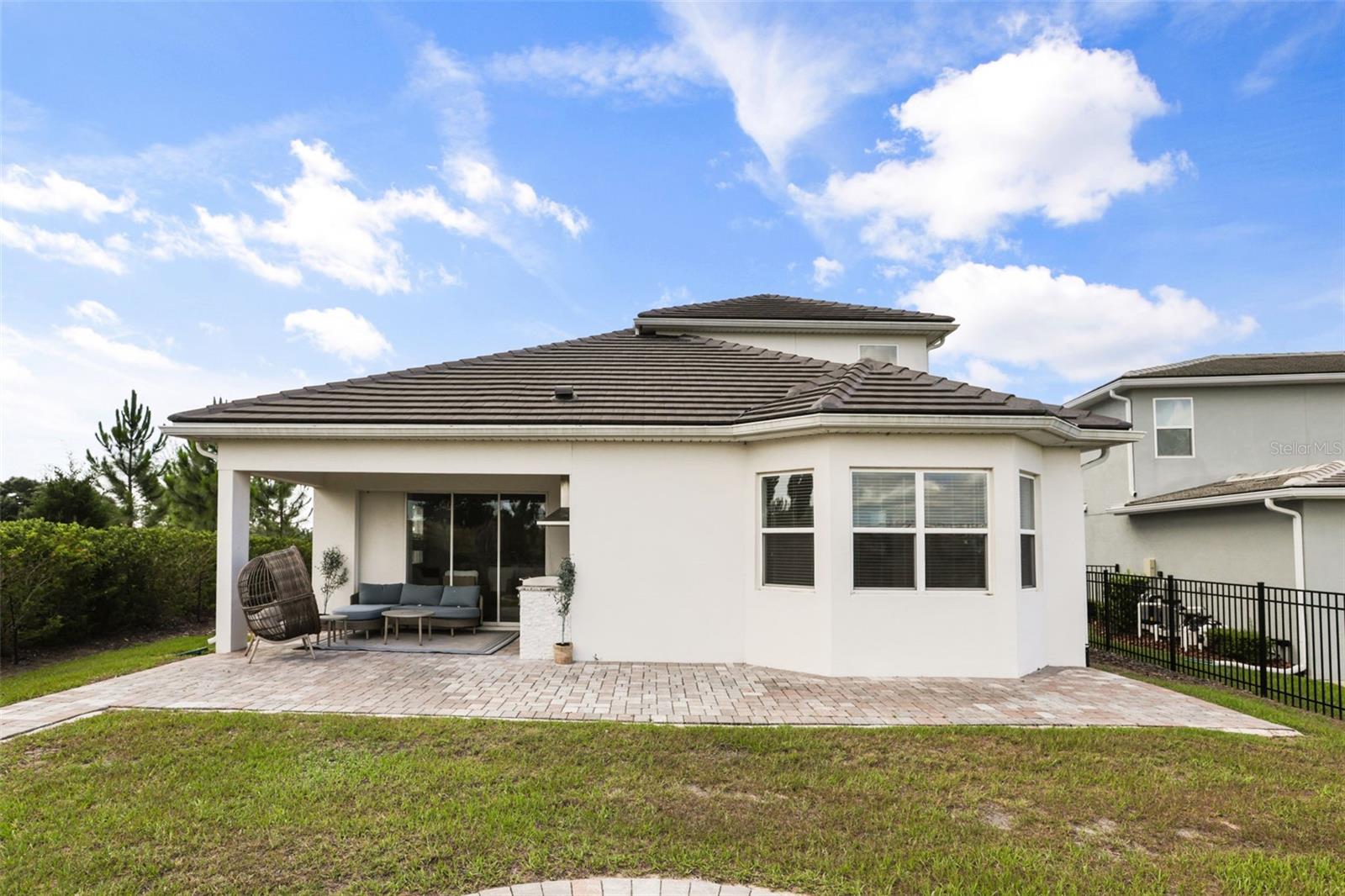 BELLA COLLINA WEST SUB - Residential Lease