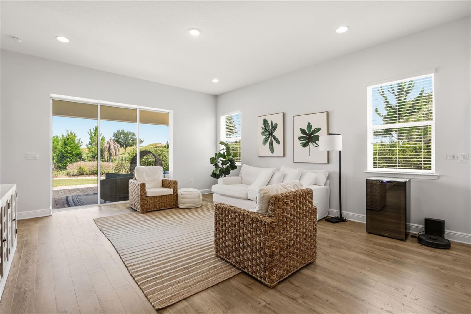BELLA COLLINA WEST SUB - Residential Lease