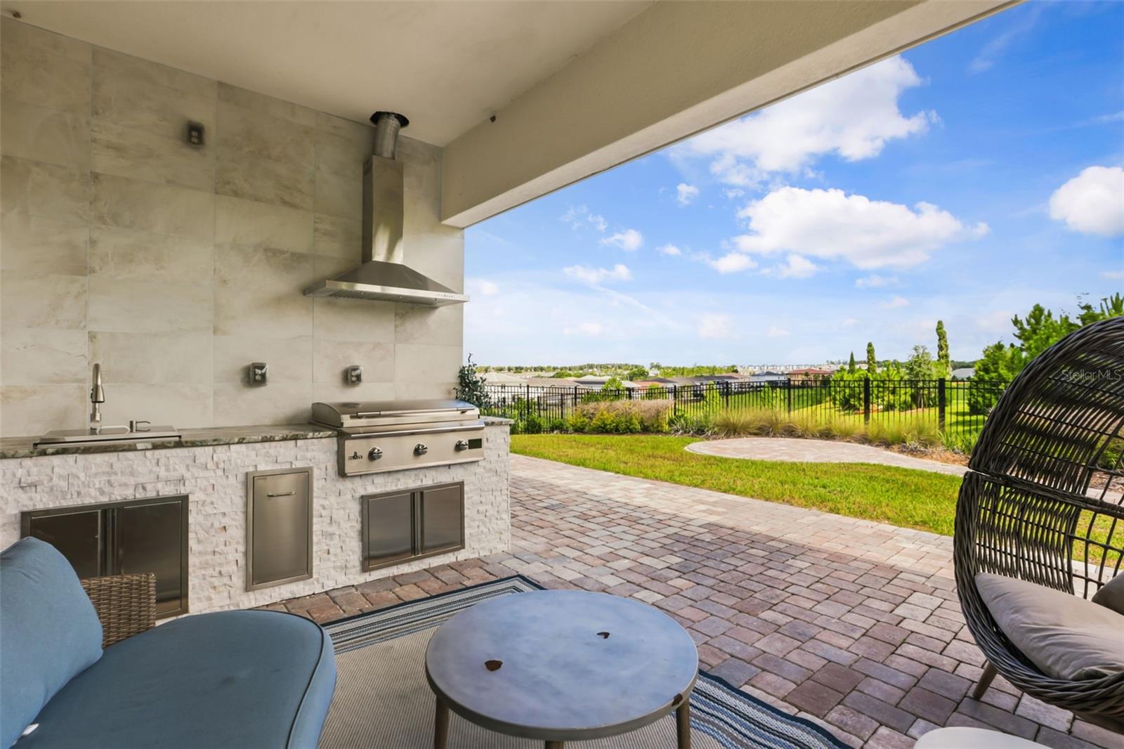 BELLA COLLINA WEST SUB - Residential Lease