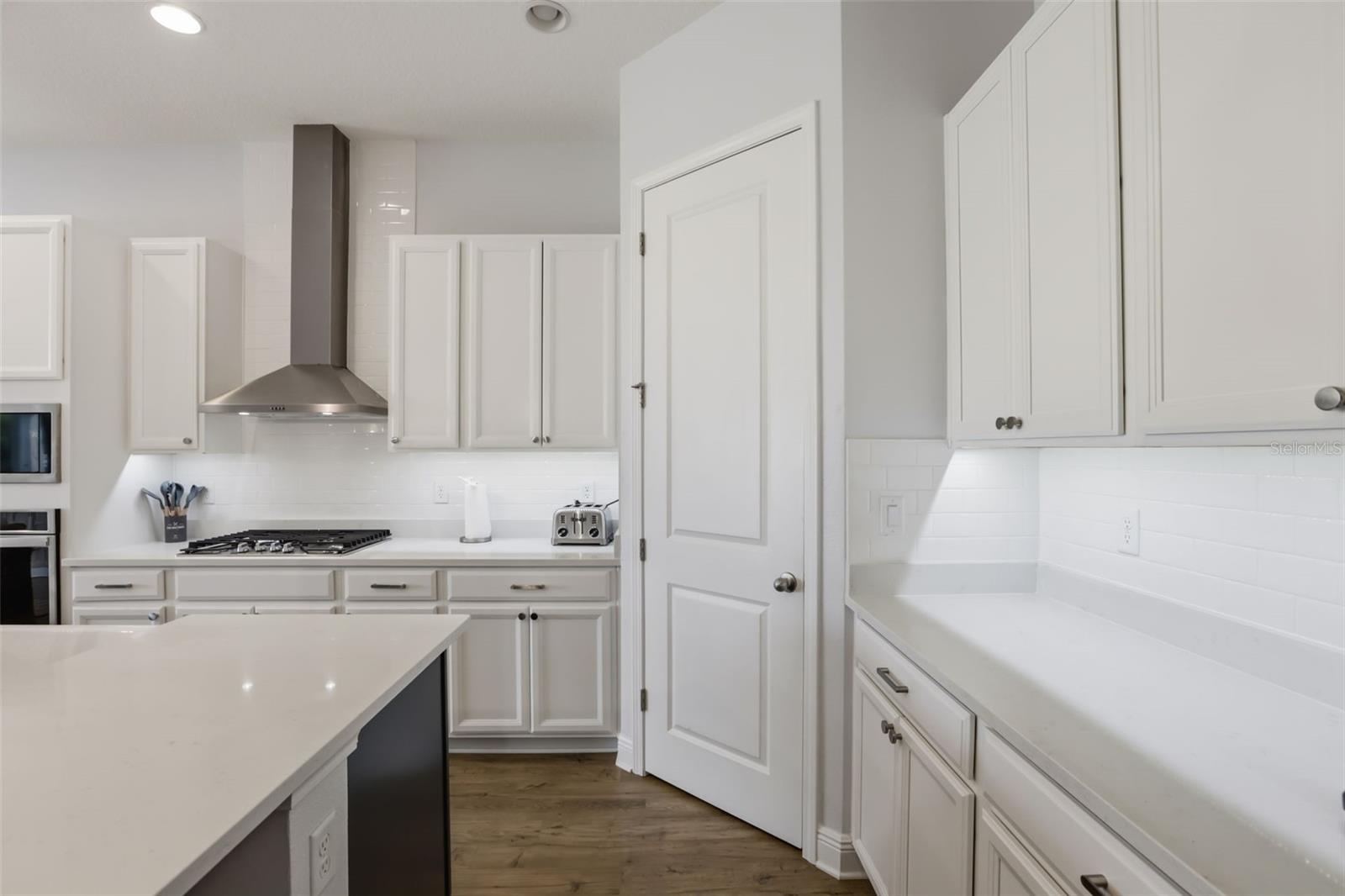 BELLA COLLINA WEST SUB - Residential Lease