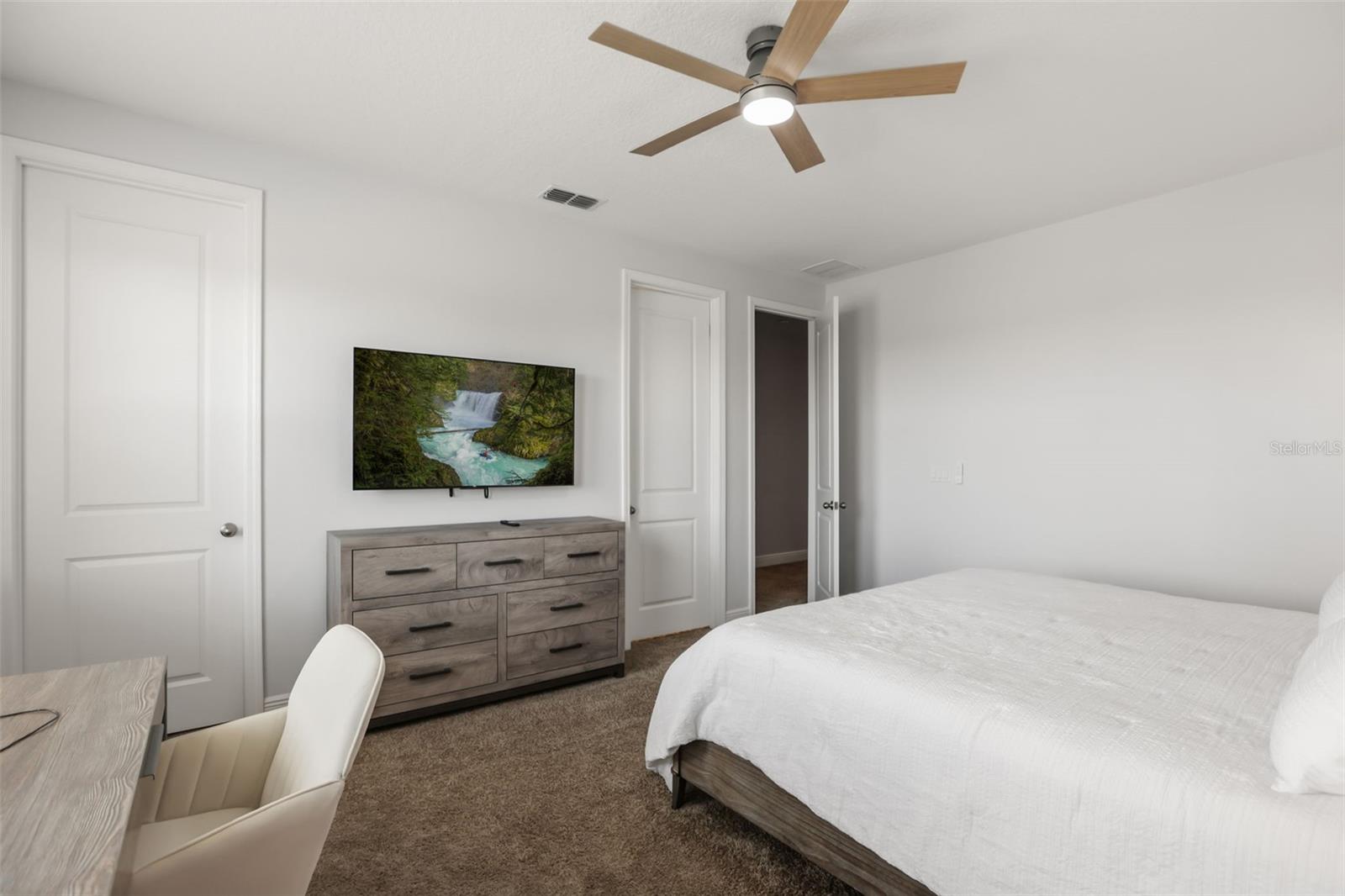 BELLA COLLINA WEST SUB - Residential Lease