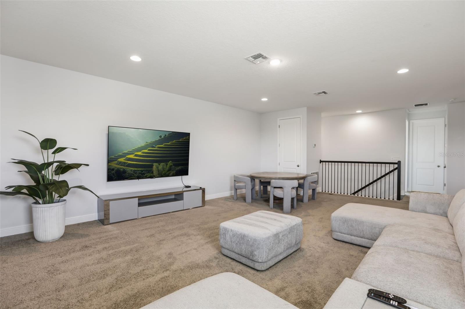 BELLA COLLINA WEST SUB - Residential Lease